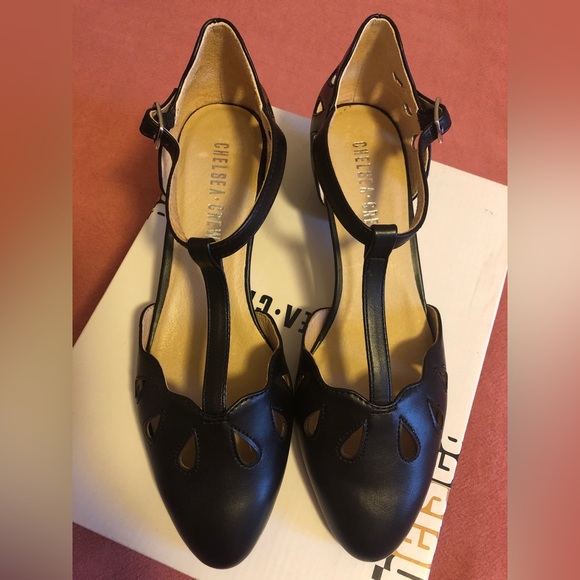 Cute low heel pointed cut out vintage shoes - Picture 2 of 4